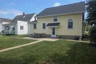 512 W Benton St, Wapakoneta, OH 45895 - Photo 29