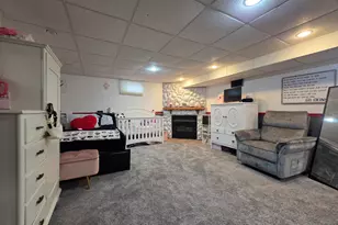 512 W Benton St, Wapakoneta, OH 45895 - Photo 27