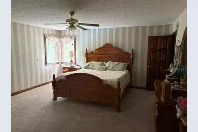 2045 Canterbury Court, Troy, OH 45373 - Photo 11