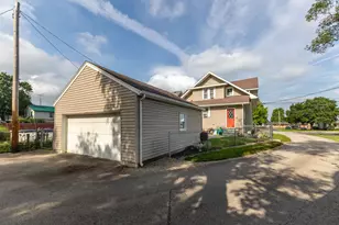 215 N Main St, Arcanum, OH 45304 - Photo 9