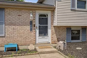 844 Sunset Dr, Englewood, OH 45322 - Photo 5