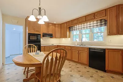 1089 Forest Drive, Dayton, OH 45434 - Photo 9