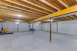 801 Hawk Ave, Tipp City, OH 45371 - Photo 25
