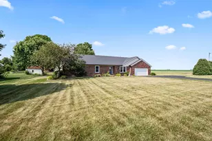 14991 Charm Hill Dr, Sidney, OH 45365 - Photo 3
