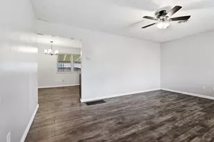5676 Bellefontaine Rd, Dayton, OH 45424 - Photo 9