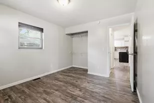 5676 Bellefontaine Rd, Dayton, OH 45424 - Photo 15