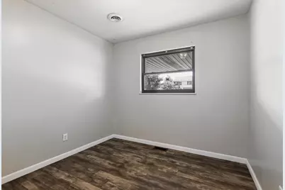 5676 Bellefontaine Road, Dayton, OH 45424 - Photo 19