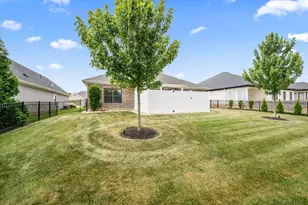 519 Flagstone Wy, Tipp City, OH 45371 - Photo 63