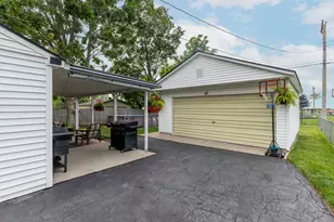 370 Skyview Dr, Vandalia, OH 45377 - Photo 5