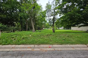 1917 Ohio Ave, Springfield, OH 45505 - Photo 1