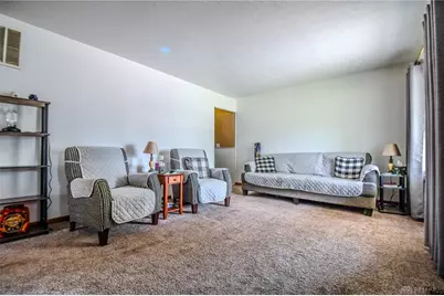 814 Bellows Drive, New Carlisle, OH 45344 - Photo 7