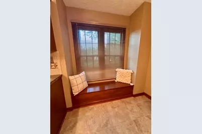 605 Oakwood Drive, Bellefontaine, OH 43311 - Photo 13