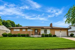 4428 Phoenix Dr, Springfield, OH 45503 - Photo 1