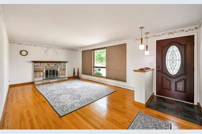 4428 Phoenix Drive, Springfield, OH 45503 - Photo 5