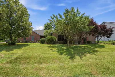 806 Claymore Court, Tipp City, OH 45371 - Photo 3