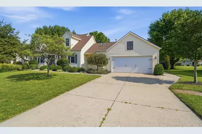785 W Pinehurst Drive, Tipp City, OH 45371 - Photo 5