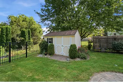 785 W Pinehurst Drive, Tipp City, OH 45371 - Photo 49