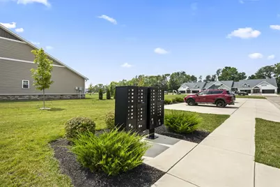 819 Brookwood Circle, Tipp City, OH 45371 - Photo 65
