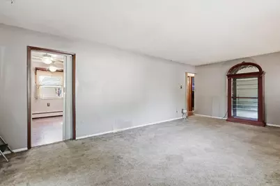 5890 Springfield Xenia Road, Springfield, OH 45502 - Photo 9