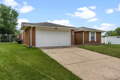 8289 Millspring Place, Dayton, OH 45424 - Photo 3