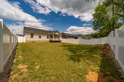 1047 Brooke Lane, Xenia, OH 45385 - Photo 43