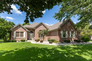2464 Shenandoah Dr, Troy, OH 45373 - Photo 1