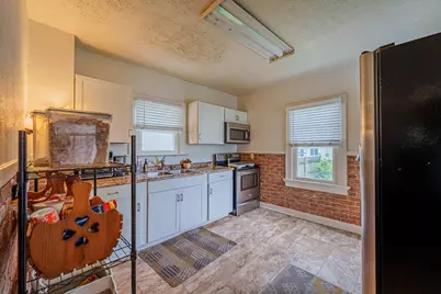 615 Wellmeier Avenue, Dayton, OH 45410 - Photo 13