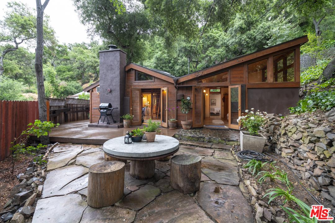 622 North Topanga Canyon Boulevard, Topanga, CA 90290