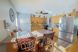 9241 Pleasant Ave, Tinley Park, IL 60487 - Photo 7