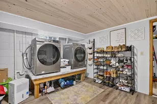 817 Rice St, Horicon, WI 53032 - Photo 33