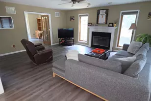 131 Beverly Dr, Chesterton, IN 46304 - Photo 9