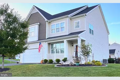 35820 Peninsula Ct, Round Hill, VA 20141 - Photo 1