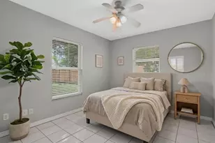 879 E Seminole Dr, Venice, FL 34293 - Photo 21