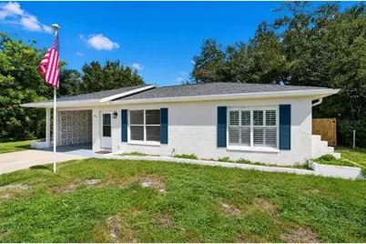 879 E Seminole Dr, Venice, FL 34293 - Photo 1