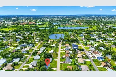 879 E Seminole Dr, Venice, FL 34293 - Photo 37