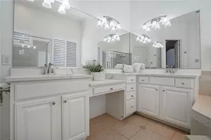 1650 Assisi Dr, Sarasota, FL 34231 - Photo 29