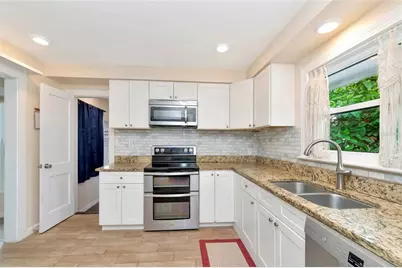 314 32nd St W, Bradenton, FL 34205 - Photo 17