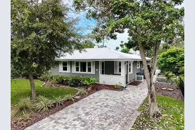 314 32nd St W, Bradenton, FL 34205 - Photo 1