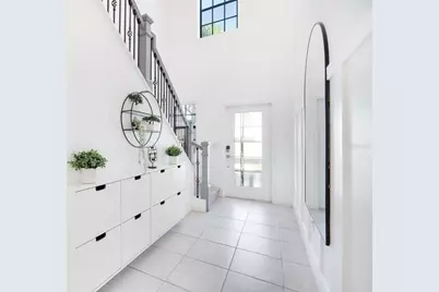 9080 Tequila Sunrise Dr, Sarasota, FL 34241 - Photo 5