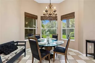 7907 Ashley Cir, Bradenton, FL 34201 - Photo 13