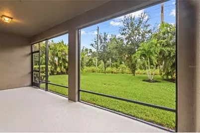 2924 Oriole Dr, Sarasota, FL 34243 - Photo 29