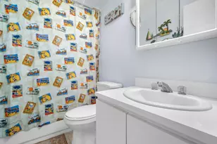 8380 NW 28th St, Sunrise, FL 33322 - Photo 25