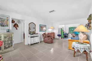 8380 NW 28th St, Sunrise, FL 33322 - Photo 3