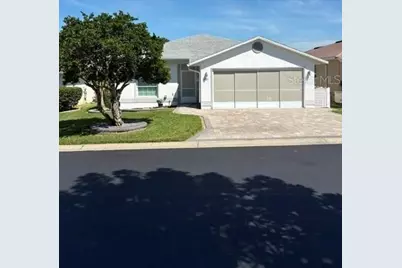 6276 Silver Lakes Dr E, Lakeland, FL 33810 - Photo 1