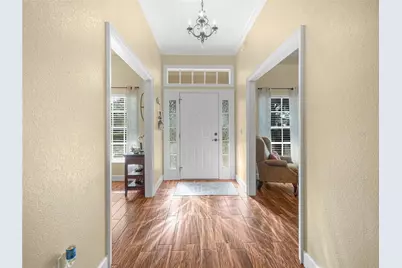 2113 Longleaf Cir, Lakeland, FL 33810 - Photo 3