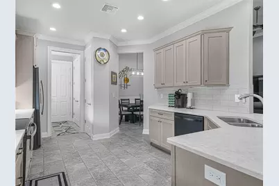 7875 Lake James Blvd, Lakeland, FL 33810 - Photo 9