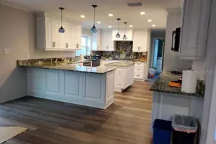 601 Greenbriar Dr, Brandon, FL 33511 - Photo 3