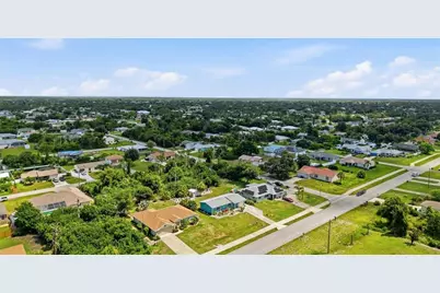 10182 Gulfstream Blvd, Englewood, FL 34224 - Photo 29