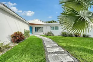 2201 Webber St, Sarasota, FL 34239 - Photo 63
