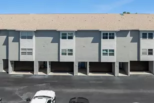 521 Pinellas Bayway S, Tierra Verde, FL 33715 - Photo 3